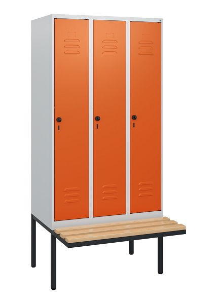 C+P Umkleidespind Classic PLUS, 3 Abteile, 1950x900x815mm, 7035/2004, Drehriegel, Buche-Sitzleisten, 0800405-30 S10061