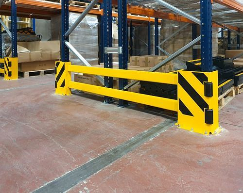 Ampere plankbeschermingsplank met geleidingsrollen, uitschuifbaar tot 2100 mm, geel gecoat, met zwarte strepen, 311063