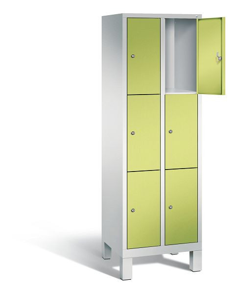 C+P lockerkast Evolo, H1850xB610xD500mm, kleur: lichtgrijs / virid groen, 48010-203 S10061