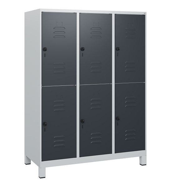 C+P Doppelstöckiger Spind Classic PLUS, Füße, 3 Abteile, 1630x1200x500mm, 7035/7016, Drehriegel, 0803105-32 S10008