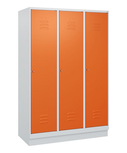 C+P luierkluis Classic PLUS, onderbouw, 3 vakken, 1800x1200x500mm, 7035/2004, cilindersloten, 0800207-32 S10031