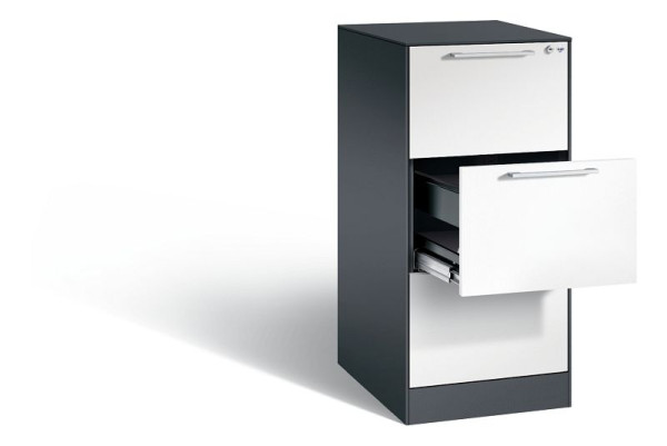 C+P hangarchiefkast Asisto, H1010xB440xD600mm, kleur: zwartgrijs/verkeerswit, beugelgreep, 146245-311 S10113