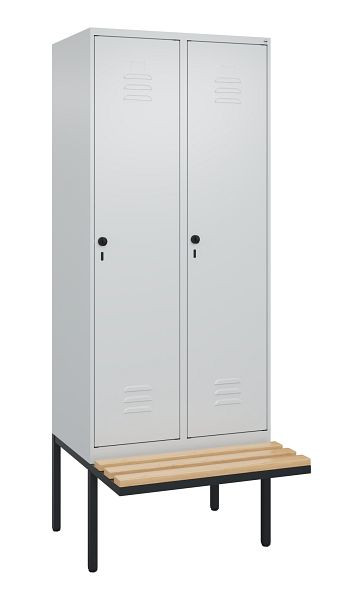 C+P Umkleidespind Classic PLUS, 2 Abteile, 2120x800x815mm, 7035/7035, Drehriegel, Buche-Sitzleisten, je 2 Doppel-Haken, 0800407-22F S10009