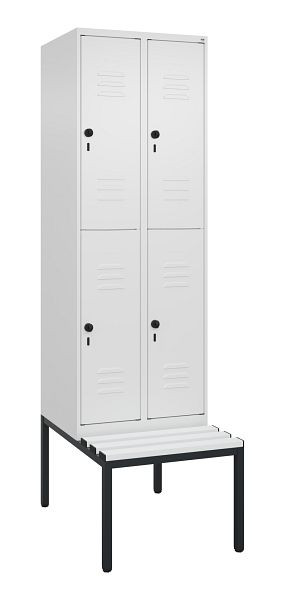 C+P Doppelstöckiger Spind Classic PLUS, 2 Abteile, 2120x600x815mm, 9016/9016, Drehriegel, mit untergebauter Sitzbank, 0803507-20 S10119