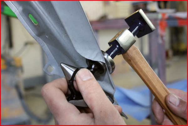 KS Tools 3 in 1 uitdeukmachine, 37 x 86,5 mm, 140.2106
