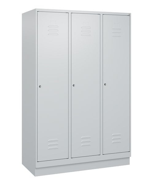 C+P luierkluis Classic PLUS met middenwand, bodem, 3 vakken, 1800x1200x500mm, 7035/7035, cilindersloten, 0800207-32F S10024
