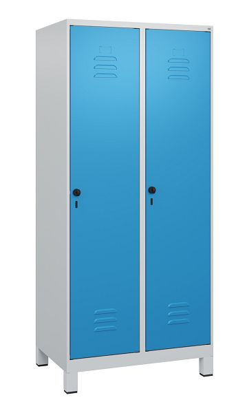 C+P luierkluis Classic PLUS met middenwand, voeten, 2 vakken, 1800x800x500mm, 7035/5012, veiligheidsdraaigrendel, 0800107-22F S10004