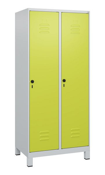 C+P luierkluis Classic PLUS met middenwand, voeten, 2 vakken, 1800x800x500mm, 7035/0024, veiligheidsdraaigrendel, 0800107-22F S10010