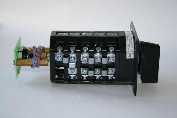 ELMAG 3-trapsschakelaar compleet voor DMS 450 D44, 600 D44, 9504265