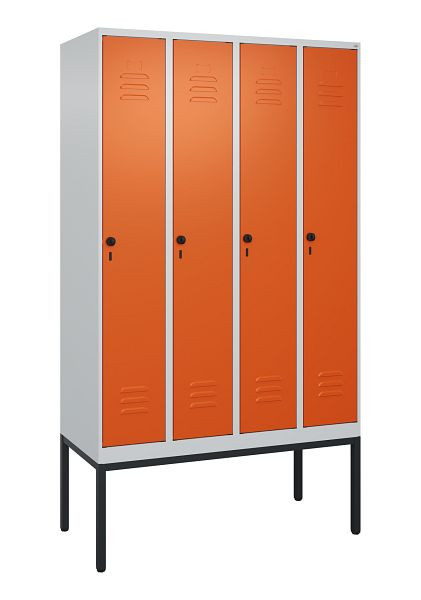 C+P luierkluis Classic PLUS met middenwand, frame, 4 vakken, 2120x1200x500mm, 7035/2004, veiligheidsdraaigrendel, 0800307-40F S10030