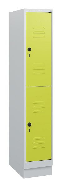 C+P Doppelstöckiger Spind Classic PLUS, Sockel, 1630x300x500mm, 7035/0024, Drehriegel, 0803205-10 S10010