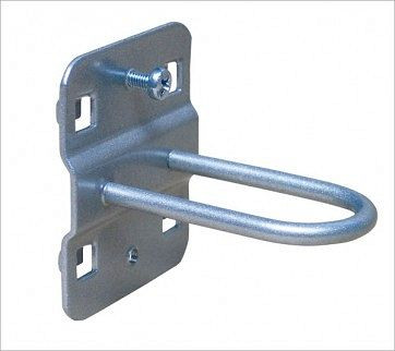 ADB geperforeerde wandronde houder, geschikt voor europerforatie (10x10mm / 38x38mm), Ø: 5 mm, kleur: aluminium, RAL 9006, afmetingen LxB: 65 mm x 25 mm, 23149