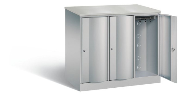 C+P XL lockerkast Resisto, H1077xB1148xD640mm, kleur: wit aluminium, 8271-373 S10064
