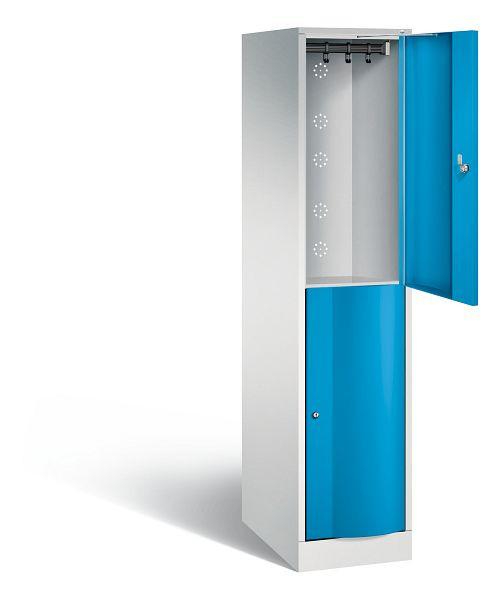 C+P locker, dubbellaags XL Resisto, H1950xB396xD640mm, kleur: lichtgrijs/lichtblauw, 8270-173 S10019