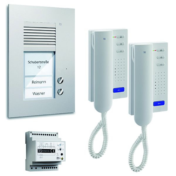TCS deurbediening audio: pack UP voor 2 wooneenheden, met buitenpost PUK 2 belknoppen, 2x deurtelefoon ISH3130, bedieningseenheid BVS20, PSU2120-0000