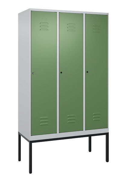 C+P luierkluis Classic PLUS met middenwand, frame, 3 vakken, 2120x1200x500mm, 7035/6011, cilindersloten, 0800307-32F S10021