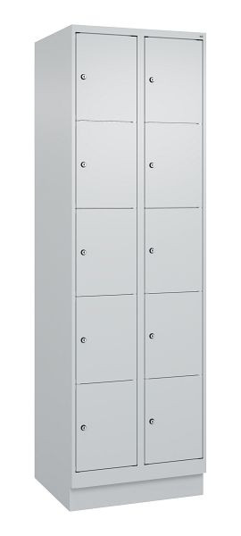 C+P lockerkast Classic PLUS, onderstel, 2 vakken met elk 5 vakken, 1950x600x500mm, 7035/7035, 080020-205 S10009