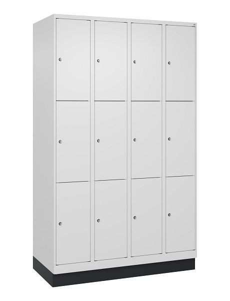 C+P lockerkast Classic PLUS, onderstel, 4 vakken met elk 3 vakken, 1950x1200x500mm, 9016/9016, 080020-403 S10017