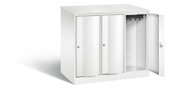 C+P XL lockerkast Resisto, H1077xB1148xD640mm, kleur: verkeerswit, 8271-373 S10078