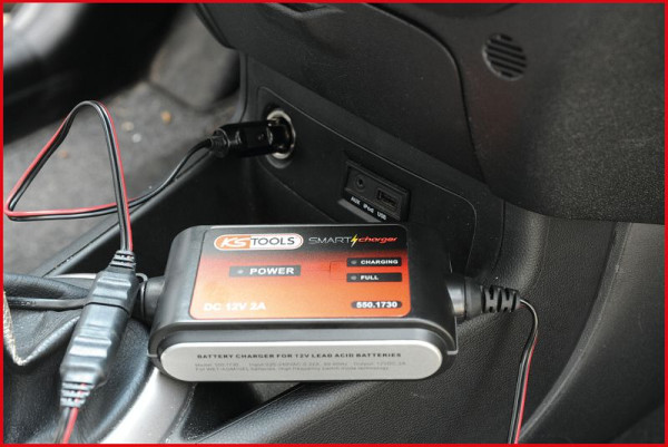 KS Tools SMARTcharger snelcontactkabel met sigarettenaanstekerstekker, 550.1730-3