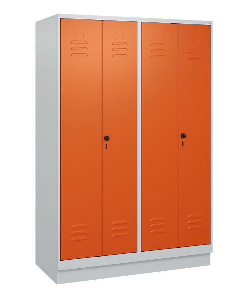 C+P Umkleidespind Classic PLUS, Doppel-Spind, Sockel, 4 Abteile, 1800x1200x500mm, 7035/2004, Drehriegel, 0800227-40P S10030