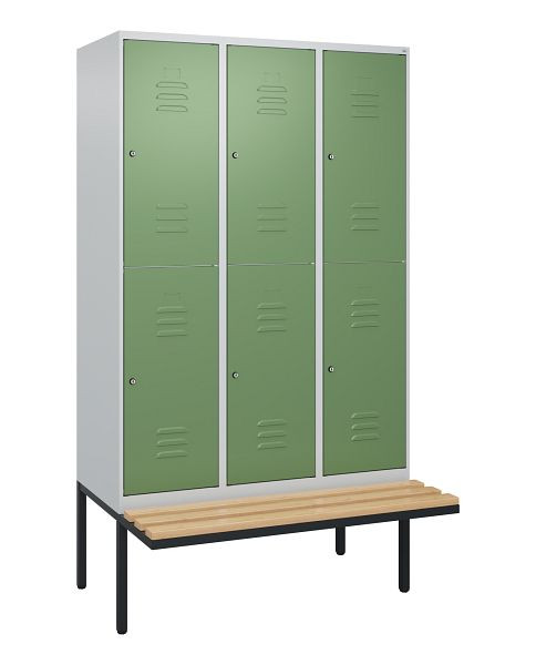 C+P dubbeldekskast Classic PLUS, 3 compartimenten, 2120x1200x815mm, 7035/6011, cilindersloten, beukenhouten zitlatten, zitting, 0803407-32 S10096