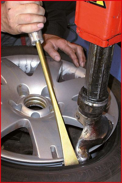KS Tools bandenwisselhendel met aluminium handgreep, 425 mm, 911.8170