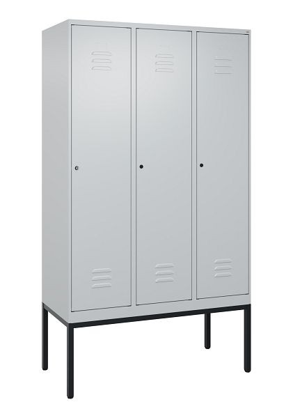C+P luierkluis Classic PLUS met middenwand, frame, 3 vakken, 2120x1200x500mm, 7035/7035, cilindersloten, 0800307-32F S10024