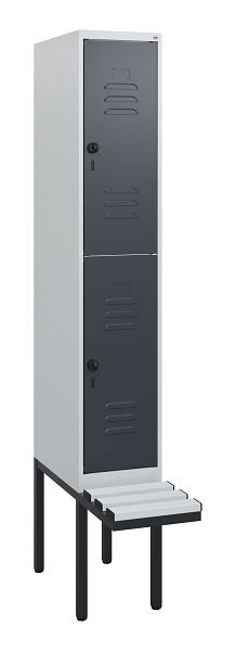 C+P Doppelstöckiger Spind Classic PLUS, 1950x300x815mm, 7035/7016, Drehriegel, mit Untergestell und schwebender Sitzfläche, 0803405-10 S10068