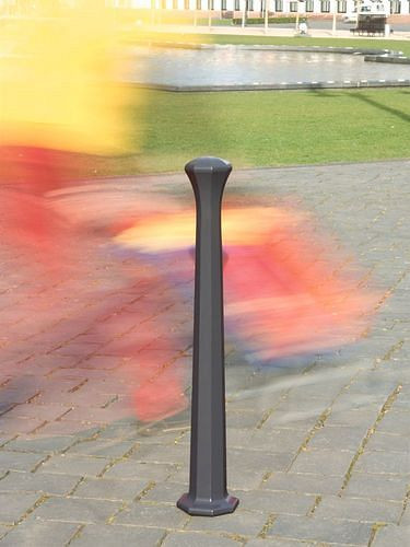Moravia tuinpaal van aluminium, afneembaar, twee ogen, gelakt, hoogte boven de grond 900 mm, 310875