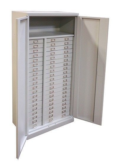 ADB ladekast 2x 20 PLUS, totale afmetingen (B x D x H): 80 x 41 x 179 cm, romp: lichtgrijs (RAL 7035), gepoedercoat, 40650