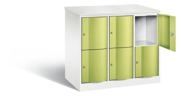 C+P XL lockerkast Resisto, H1077xB1148xD640mm, kleur: verkeerswit / virid green, 8472-373 S10095