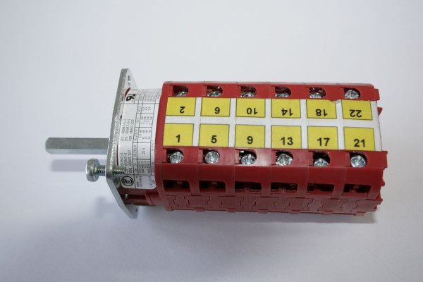 ELMAG stappenschakelaar 1/2 met R/L voor STRANDS S 25 (M) (Type:V2N-F2-B-SI9), 9801038
