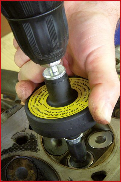 KS Tools klepslijpmachine met 2 zuigplaten, 3-delig, 150.1165