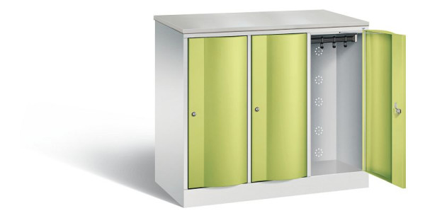 C+P locker Resisto, H1077xB1148xD540mm, kleur: lichtgrijs / virid groen, 8271-372 S10074