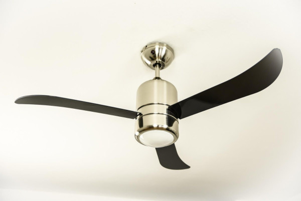 AireRyder Deckenventilator Loft Nickel / Schwarz 112 cm mit Beleuchtung und Fernbedienung, FN51134