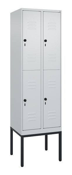 C+P Doppelstöckiger Spind Classic PLUS, Gestell, 2 Abteile, 2120x600x500mm, 7035/7035, Drehriegel, 0803307-20 S10009