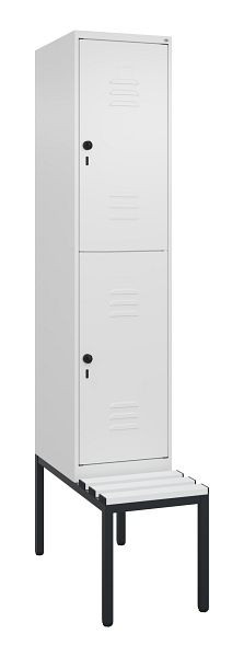 C+P Doppelstöckiger Spind Classic PLUS, Bank, 2120x400x815mm, 9016/9016, Drehriegel, mit untergebauter Sitzbank, 0803507-12 S10119