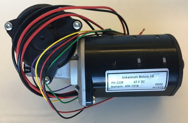 ELMAG voedingsmotor Ankarsrum 42V/90W/220RPM voor DIGI-MIG 250-350, 400 DG/DW (vanaf bouwjaar 12/2014), 402 DG, 412 DW, Ankarsrum PM 4228, AM-1159, 9504190