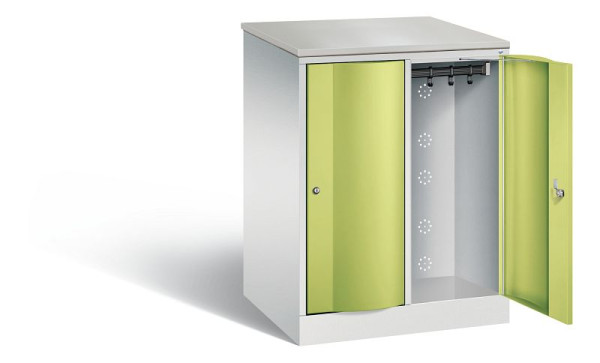 C+P XL lockerkast Resisto, H1077xB772xD640mm, kleur: lichtgrijs / virid groen, 8271-273 S10043