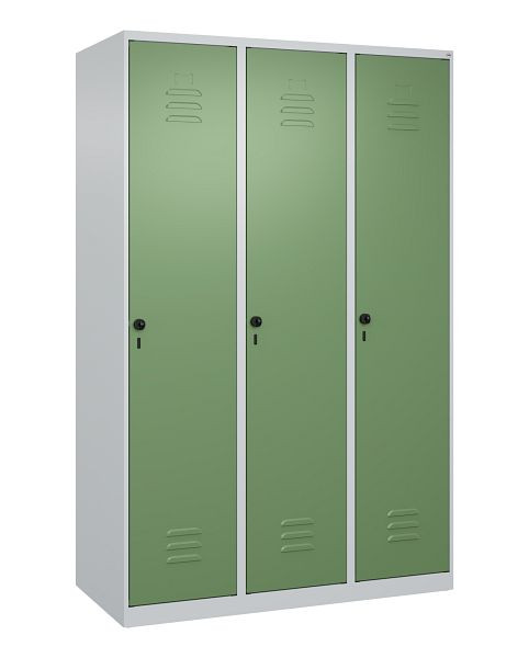 C+P luierkluis Classic PLUS, 3 vakken, 1850x1200x500mm, 7035/6011, veiligheidsdraaigrendel, 080000-32 S10006