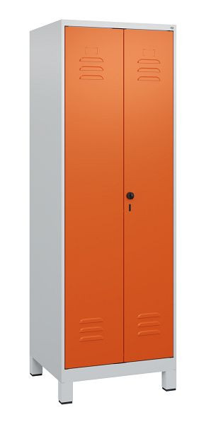 C+P Umkleidespind Classic PLUS SW, Füße, 2 Abteile, 1800x600x500mm, 7035/2004, Drehriegel, 0800127-20 S10030