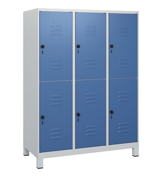 C+P Doppelstöckiger Spind Classic PLUS, Füße, 3 Abteile, 1630x1200x500mm, 7035/5023, Drehriegel, 0803105-32 S10005