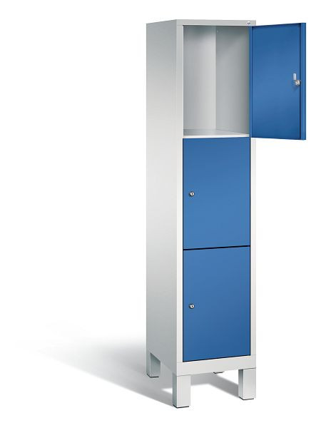 C+P lockerkast Evolo, H1850xB420xD500mm, kleur: lichtgrijs / gentiaanblauw, 3 vakken, 48010-123 S10011