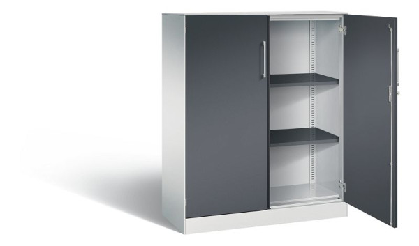C+P vleugeldeurkast Asisto, H1310xB1000xD435mm, kleur: lichtgrijs/zwartgrijs, beugelgreep, 3 niveaus, 141032-000 S10191