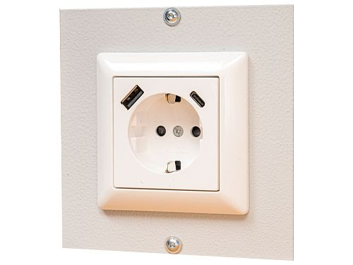 Bedrunka+Hirth afdekplaat incl. Schuko stekker, USB A en USB C aansluiting, afmetingen in mm (BxH): 125 x 125, 07.861.26