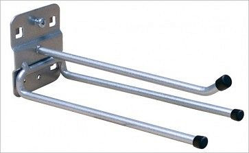 ADB gereedschapshouder, 3-voudig, schuin boven 45°, recht onderhaakuiteinde, geschikt voor eurogaten (10x10mm / 38x38mm), Ø: 6mm, kleur: aluminium, RAL 9006, 23153