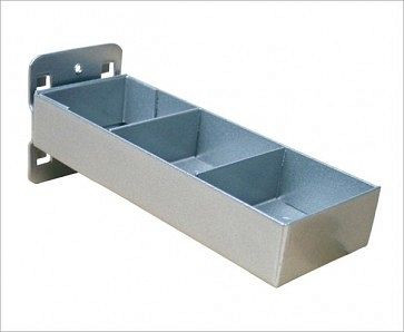 ADB kleine onderdelenbak met indeling, geschikt voor europerforatie (10x10 mm/38x38 mm), kleur: aluminium, RAL 9006, afmetingen LxB: 150x55 mm, 23156