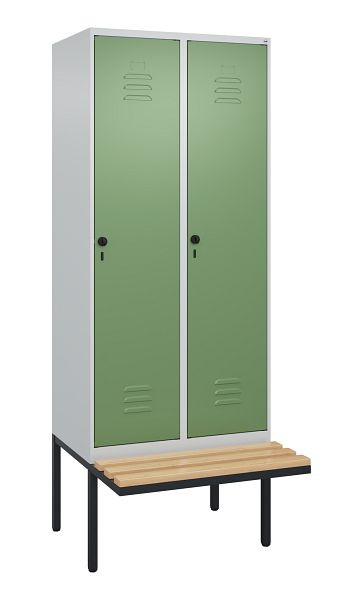 C+P Umkleidespind Classic PLUS, 2 Abteile, 2120x800x815mm, 7035/6011, Drehriegel, Buche-Sitzleisten, je 2 Doppel-Haken, 0800407-22F S10006