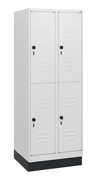 C+P Doppelstöckiger Spind Classic PLUS, Sockel, 2 Abteile, 1630x600x500mm, 9016/9016, Drehriegel, 0803205-20 S10014